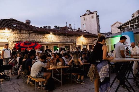 Place market stiže u Dubrovnik